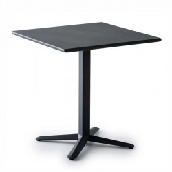 Mesa Arket 70x70 cm para usos exterior e...